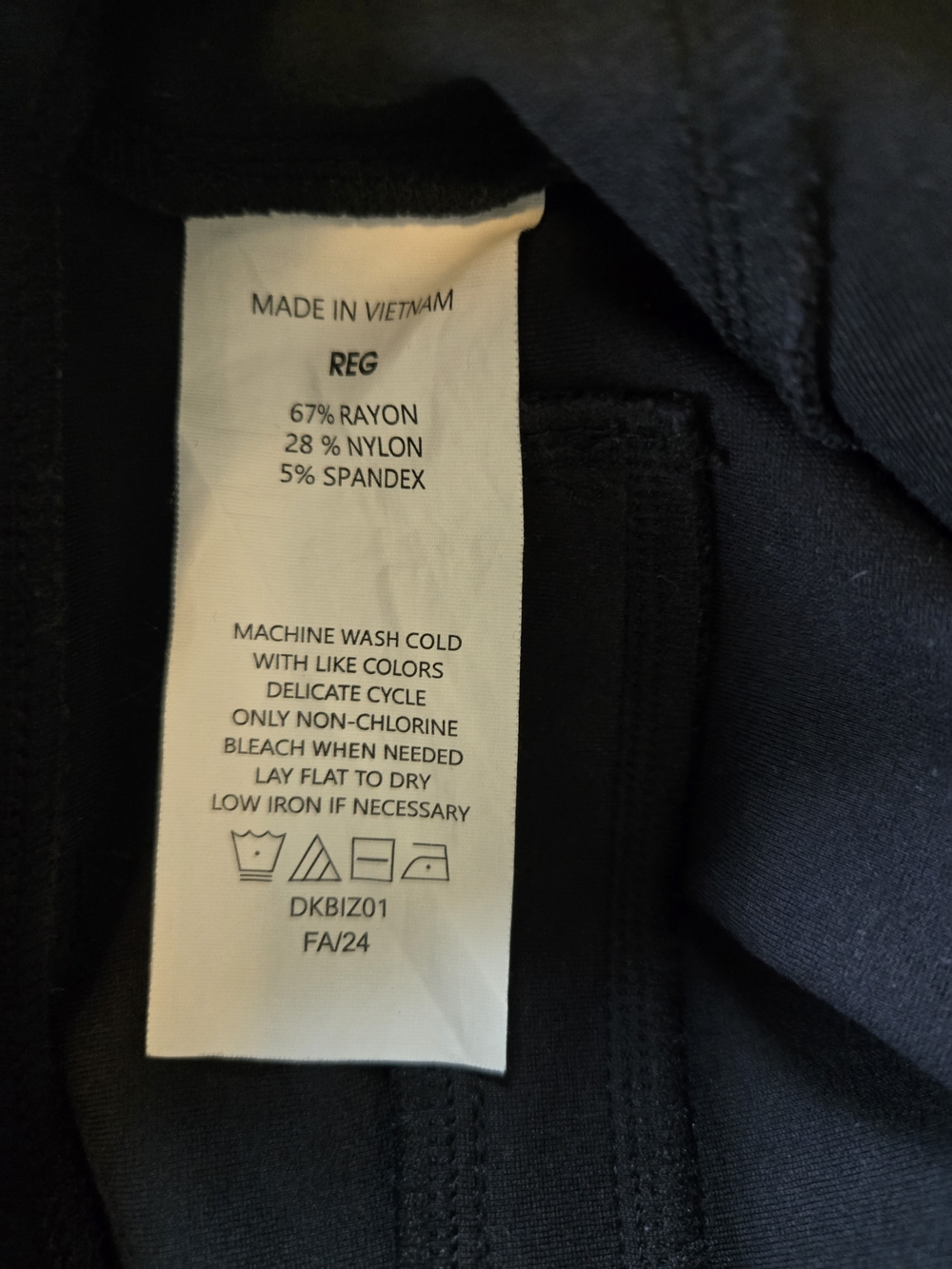 Quince Navy Ultra-Stretch Straight Leg Ponte Pants - Picture 7 of 7